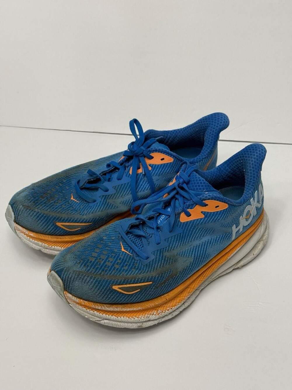 Hoka One One Clifton 9 Men's Running Shoes, Coastal Sky/All Aboard, Size 11 2E